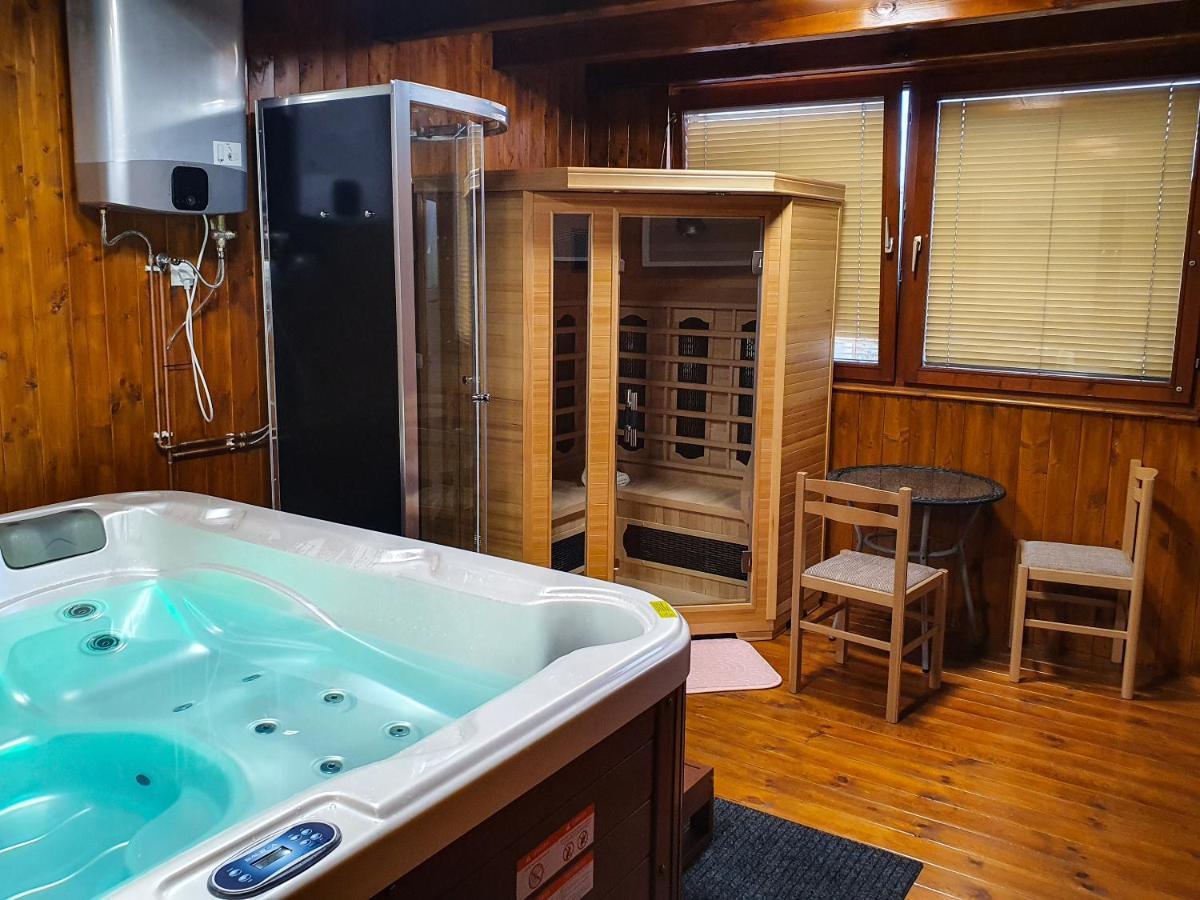 Kapolna Vendeghaz Apartment Kerkaskapolna Bagian luar foto
