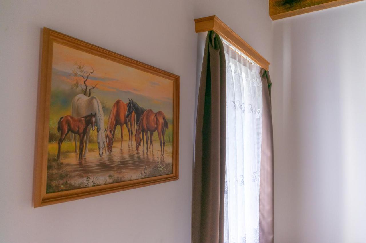 Kapolna Vendeghaz Apartment Kerkaskapolna Bagian luar foto